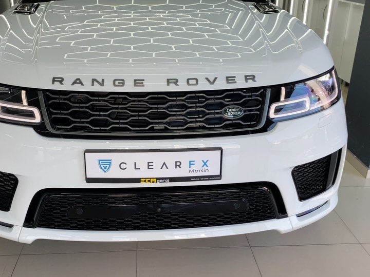 0 km 2020 model bayiden direk uygulama merkezimize aldığımız Range Rover aracımızı Clearfx seramik kaplama ile tam koruma ve maksimum parlaklığa kavuşturup misafirimizi uğurlandık. En iyisini isteyenlerin adresi 🔥#restorfx#tb#tbt#car#carcare#detailing#tuning#otomobil#rangerover#rangeroversport#range#bodykit#autoboyography#seramik#exclusive#carcare#automobiles#vogue