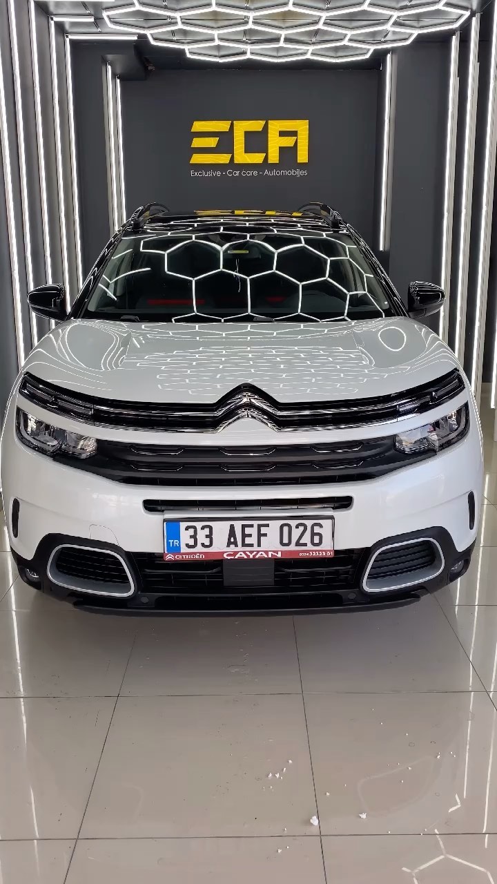 0 km C5 AIRCROSS CLEARFX seramik kaplama uygulaması ile mükemmel parlaklığa kavuşup koruma altına alındı🗝 @restorfxtr En iyisini isteyenlerin adresi 🔥 #ecagaraj#exclusive#carcare#automobiles#restorfx#clearfx#mersin#detailing#detailingturkey#kristalkaplama#seramikkaplama#boyayenileme#restorfxtr#citroen#c5#c5aircross#citroenc5#citroenc5aircross