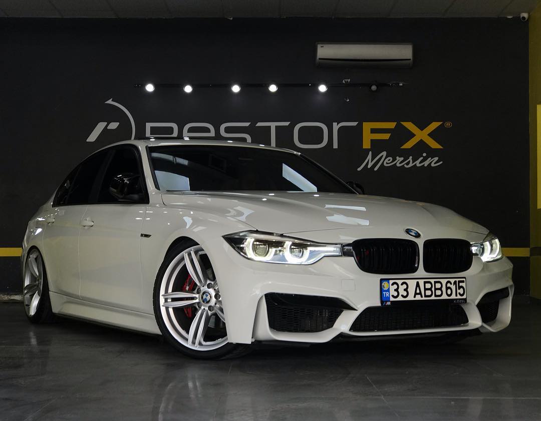 Muhteşem ikili parlaklığı; Restorfx and Clearfx 💥🔥#restorfx#boya#tbt#tb#car#a#araba#instagood#mersin#carcare#pozcu#modifiye#tuning#akdeniz#otomotiv#instadaily#e#bmw#bmwf30#320d#bmw320d#bmwturkiye#bmw❤️