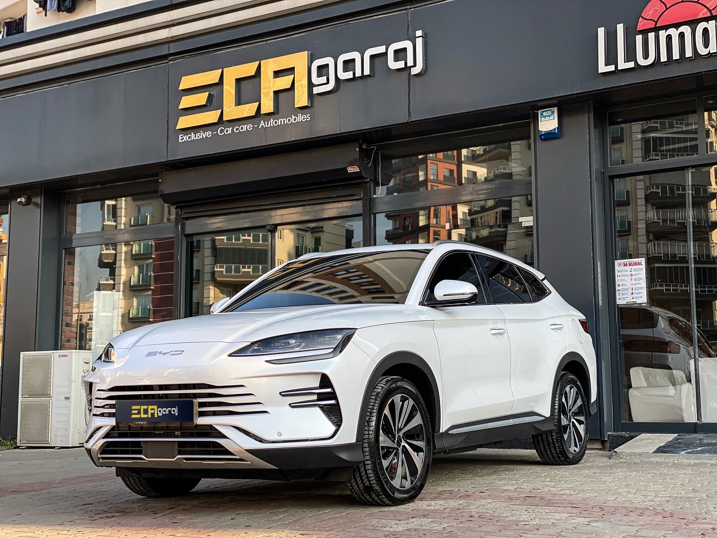 BYD Seal U DM-i – LLumar ATR Serisi Cam Filmi 🔹 Güneş ışınlarına karşı üstün koruma 🔹 Isı yalıtımı ve konfor 🔹 Şık ve modern görünüm Aracınıza kalite ve estetik kazandırdık! 🌟 📩 Detaylı bilgi için DM’den ulaşabilirsiniz. #byd#bydseal#sealu#bydcars#china#detailing#llumar#llumarcamfilmi#llumarwindowfilm#camfilmi#mersin#ecagaraj