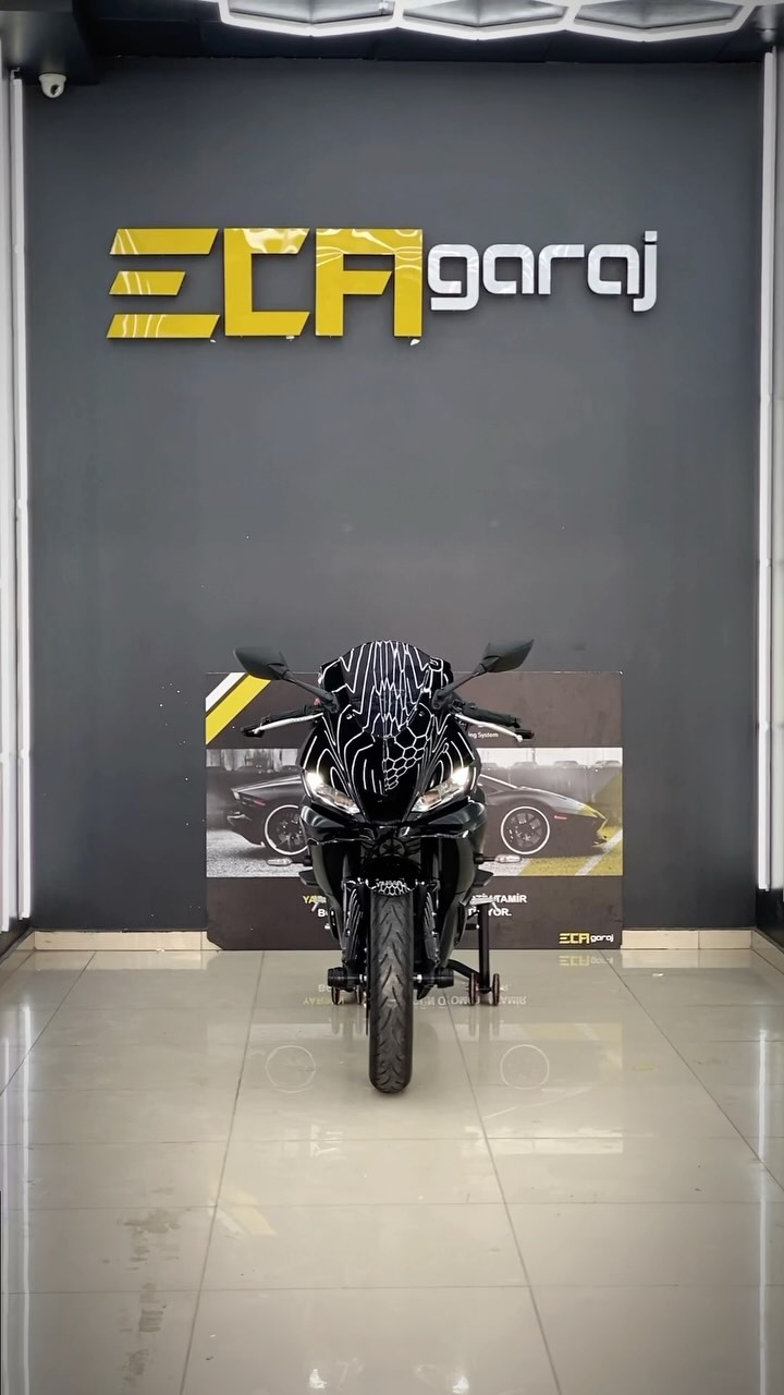 🏍️💎 ClearFX 10H Graphene Seramik Kaplama ✨ En iyisini isteyenlerin adresi 🔥 @ecagaraj #clearfx#seramikkaplama#ceramics#yamaha#yamahar1#yamahar6#yamahamotor#detailing#detailingworld#detailingmotor#exclusive#carcare#ecagaraj#mersin