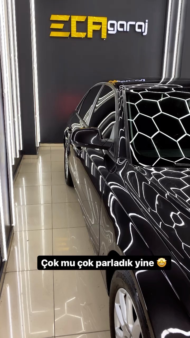 Eca Garaj harikalar diyarından bir şanslı daha geçti... 💎 Restorfx & Clearfx ikilisinin mükemmel etkisi🔥 #exclusive#carcare#automobiles#detailing#detailingturkey#llumar#passat#passatb8#restorfx#clearfx#seramikkaplama#audi#audia4#audia4b8#auditurkiye#audi#mersin#mersinboyakoruma#mukemmelparlaklık