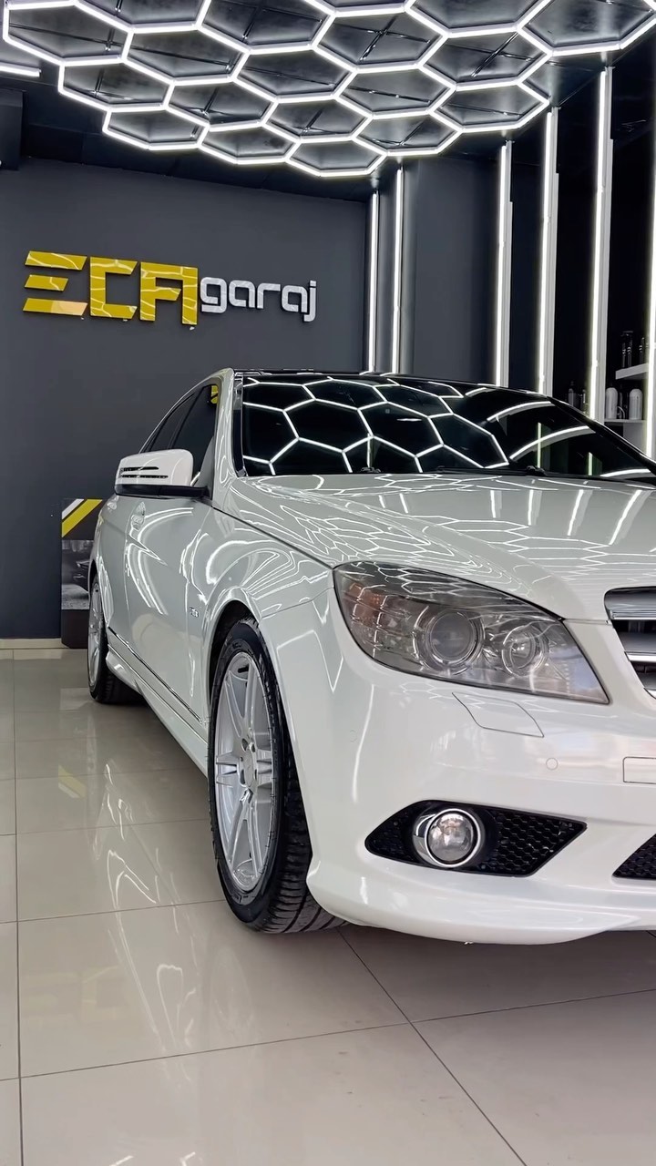 MERCEDES C180 ARACIMIZA Boya koruma 🤚🏻💎 Anti bakteriyel detaylı temizlik uygulaması 🧼🦠 En iyisini isteyenlerin adresi 🔥 #ECA_GARAJ @restorfxtr #exclusive #carcare #automobiles #ecagaraj #garage #llumarcamfilmi #llumarwindowfilm #stek #restorfx #restorfxtr #detailing #detailingworld #detailingturkey #camfilmi #ppfkaplama #seramikkaplama #ppf #mercedesc180 #Mercedes #Mercedesturkiye #turkey #mersin #ankara #istanbul