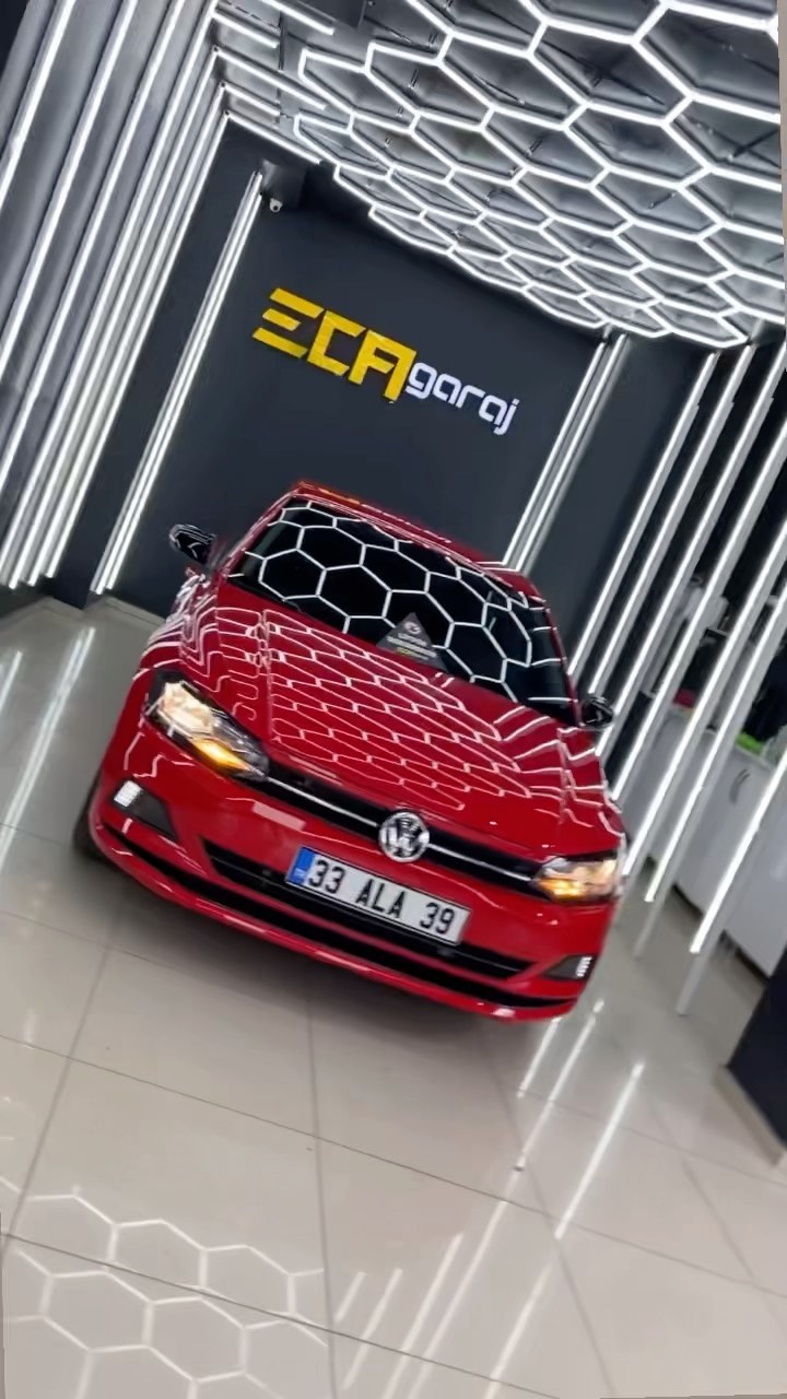 En iyisi olmak için,en iyisiyiz demek yetmez icraat gerek.😎😉 💫💫 @atakanyasti en iyisini istedi🔥 @restorfxtr En iyisini isteyenlerin adresi 🔥 #ecagaraj #reels #car #polo #volkswagen #ecagaraj #garage #keşfet #explore #restorfx #likesforlike #instagramers #turkey #carcare #exclusive #cameraman #video