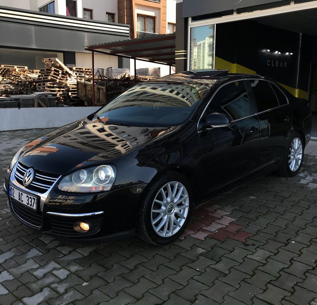 RESTORFX farkı ve parlaklığı. Restorfx ile boya hasarlarına ve çiziklere kalıcı çözüm ve mükemmel parlaklık ! #restorfx#boya#boyayenileme#honda#parlatma#far#araba#cila#folyo#mersin#mezitli#pozcu#modifiye#tuning#akdeniz#otomotiv#jetta#e#bmw#mercedes#audi#toyota#renault#fiat#instagood#citroen#opel#vw#hyundai#ford