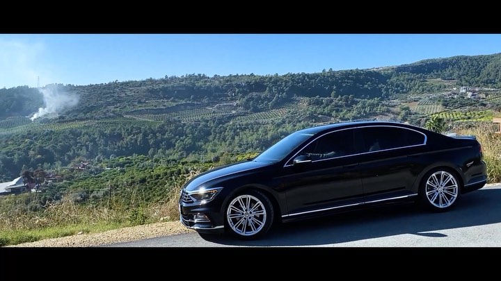 Passat B8 komple değişim ve dönüşüm projesi. 2020 yeni kasa Rline görünüme çevirdiğimiz aracın kısa filmi sizlerle B8,5 kasa R-line dönüşüm Jant değişimi Restorfx Boya yenileme Clearfx seramik kaplama Stek ppf kaplama Llumar cam filmi Antibakteriyel detaylı temizlik En iyisini isteyenlerin adresi 🔥 #exclusive#carcare#automobiles#restorfx#clearfx#stek#llumar#boyayenileme#detailing#detail#detailingturkey#vw#vwpassat#rline#volkswagen#mersin