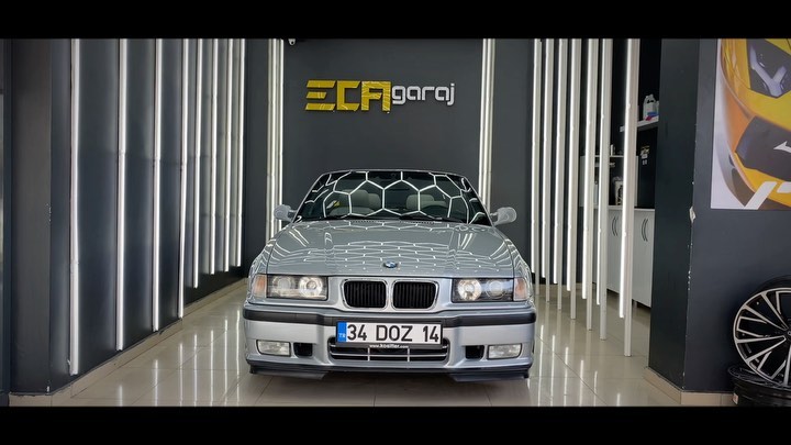 Kupon Bmw E36 Cabrio misafirimiz oldu. Yapılan işlemler: ⚜️Llumar PP 35 Serisi Cam Filmi🔆😎 @cetinkaya4441 ‘a Hayırlı Olsun. En iyisini isteyenlerin adresi 🔥 @llumarcamfilmi ……………………………………….. #ecagaraj#carcare#exclusive#automoniles#llumar#llumarwindowfilm#windowfilm#bmw#bmwe36#bmwold#bmwe36coupe#bmwlove#bmwlovers#bmwclub#bmwlife##mersin#turkey
