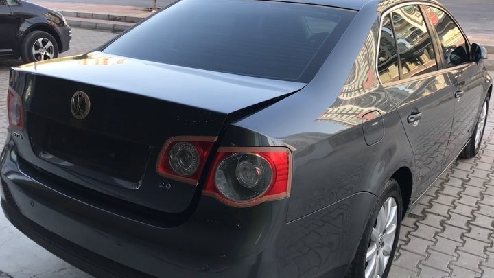 Boyası solmuş verniği neredeyse kalmamış, herhangi bir polisaj işlemine dahi dayanmayacak hale gelen aracımız Restorfx ile ayna gibi parlaklığa ve canlılığa kavuştu. Boyasının fabrikasyon simleri ortaya çıktı. Araçlarınıza değer katmak istiyorsanız sizleri Restorfx Mersin’e bekliyoruz. #restorfx#boya#tbt#tb#car#a#araba#instagood#mersin#jetta#vw#vwjetta#carcare##pozcu#modifiye#tuning#akdeniz#otomotiv#instadaily#e#bmw#mercedes#audi#toyota#tb#tbt#opel#vw#seat#ford#jettatürkiye