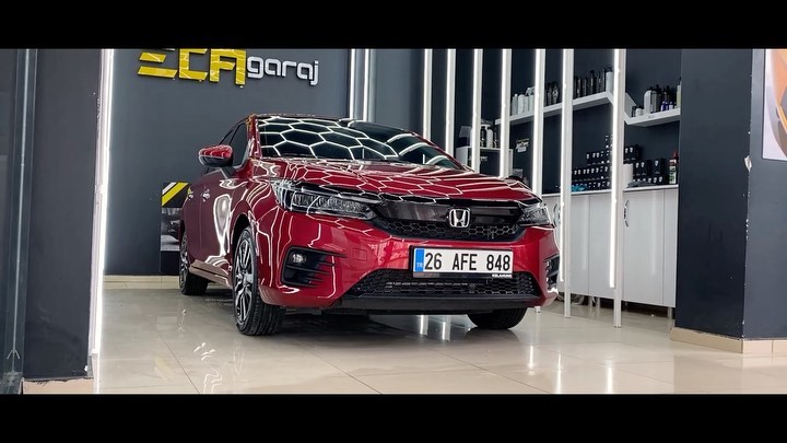 0 km Honda city misafirimiz. Yapılan işlemler: *Llumar Cam filmi😎 *ClearFX 10H Graphene seramik kaplama💎 *5 Yıl garantili Stek DYNOlite PPF kaplama✅ @restorfx @restorfxtr @llumarcamfilmi @stekturkiye En iyisini isteyenlerin adresi 🔥 #ecagaraj#carcare#automobile#restorfx#restorfxturkey#clearfx#llumar#stek#ppf#detailing#trending#explore#likeforlikes#honda#hondacity#hondacityclub#hondalove#hondalife#hondatürkiye#turkey#mersin