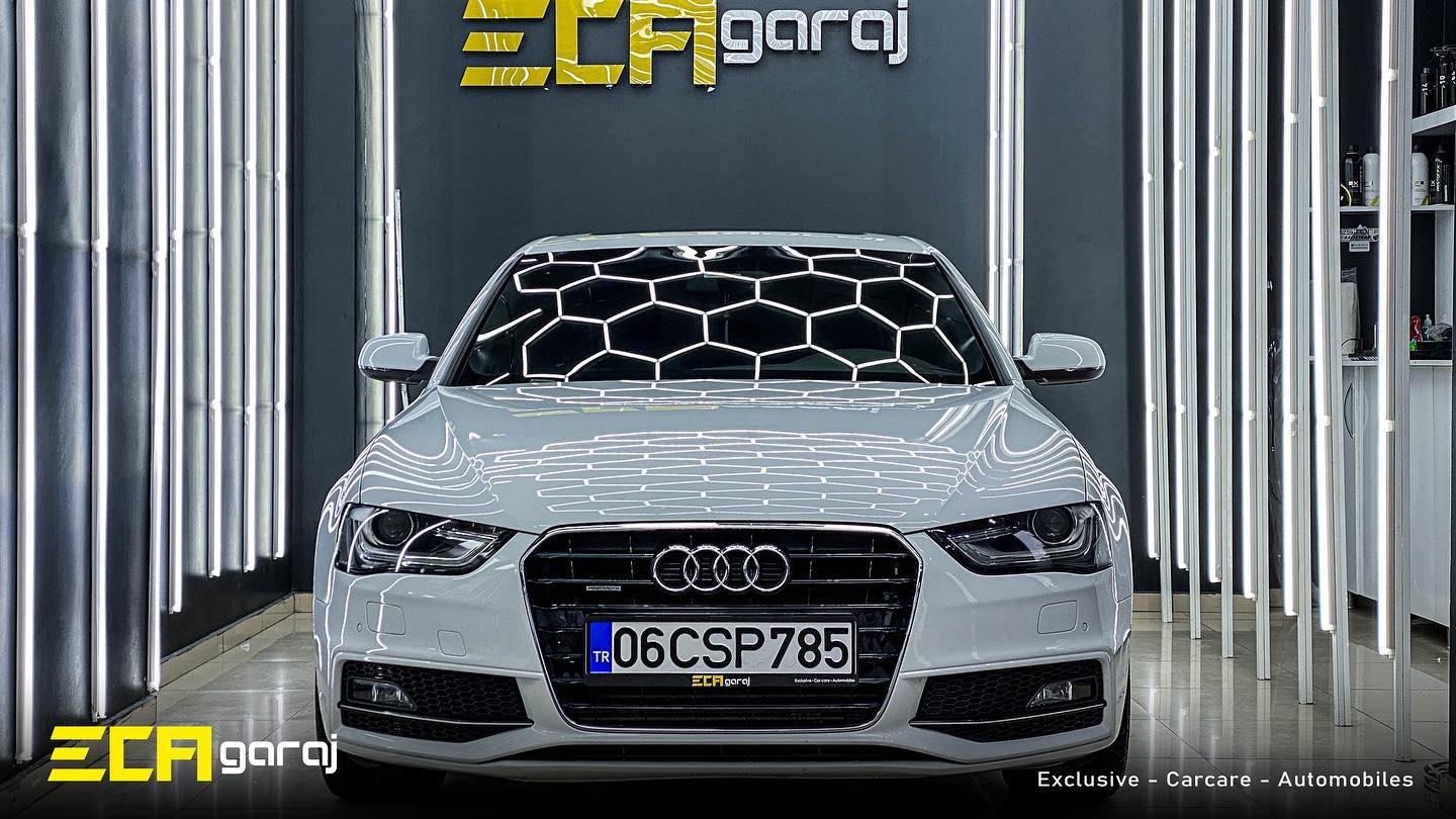 Audi A4 Aracımıza *Boya koruma uygulaması💎 *Antibakteriyel detaylı temizlik ✨ İşlemlerini yapıp misafirimizi uğurladık. @restorfx @restorfxtr En iyisini isteyenlerin adresi 🔥 #ecagaraj#carcare#automobiles#restorfx#clearfx#detailing#detailingworld#detailingturkey#llumar#stek#camfilmi#windowfilm#seramikkaolama#audi#audia4#audimersin#audigramm#audisport#audilove#audiclub#audia3#audia5#turkey
