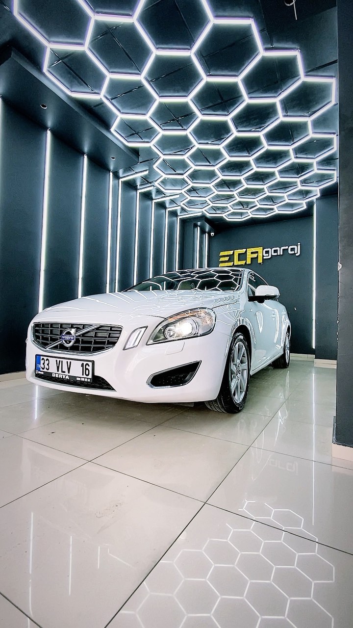 Volvo s60 👑 Follow: @ecagaraj . . . #volvo#volvocars#volvoxc90#volvoxc60#volvos60#volvolove#volvocar#volvoworld#volvoturkiye#volvofh#volvolife#s60#v#volvo#car#cars#reels