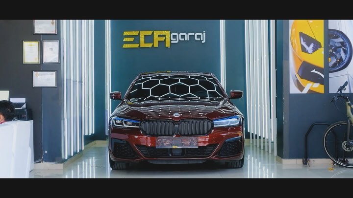 Hatay’dan gelen BMW G30 kasa aracımızı✨ STEK DYNOshield PPF kaplama ile koruma altına aldık ve sahibine uğurladık. 🚗✨ Stek DYNOshield, üstün koruma ve parlaklık sağlayarak aracınızın değerini korur ve estetik görünümünü uzun süre muhafaza eder. Bizimle aracınıza en iyi bakımı sağlayın! 🌟 Hizmetlerimiz hakkında daha fazla bilgi için bize ulaşın! 📞📍 #BMW#BMWG30#BMW5Series#CarDetailing#Detailing#PPF#Stek#StekDYNOshield#PaintProtection#PaintProtectionFilm#CarProtection#LuxuryCars#CarCare#CarWrap#AutoDetailing#CarDetail#CarLovers#VehicleProtection#PremiumDetailing#CeramicCoating#CarMaintenance#DetailersOfInstagram#ProtectYourRide#ShineOn#GlossyFinish#HighGloss#ProfessionalDetailing#IstanbulCars#LuxuryDetailing#CarDetailingLife