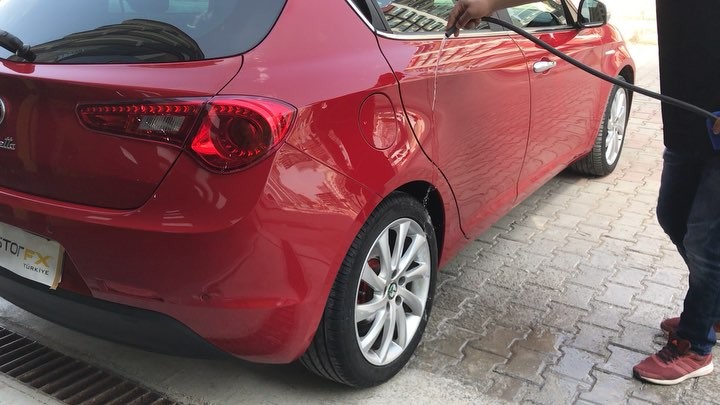 Seramik kaplama da devrim ! Clearfx 9H sıvı kaydırıcı etkisi ! #restorfx#boya#boyayenileme#honda#parlatma#far#araba#cila#folyo#mersin#mezitli#pozcu#modifiye#tuning#akdeniz#otomotiv##bmw#mercedes#audi#toyota#renault#opel#vw#hyundai#ford#alfaromeo#alfaromeogiulietta#giulietta