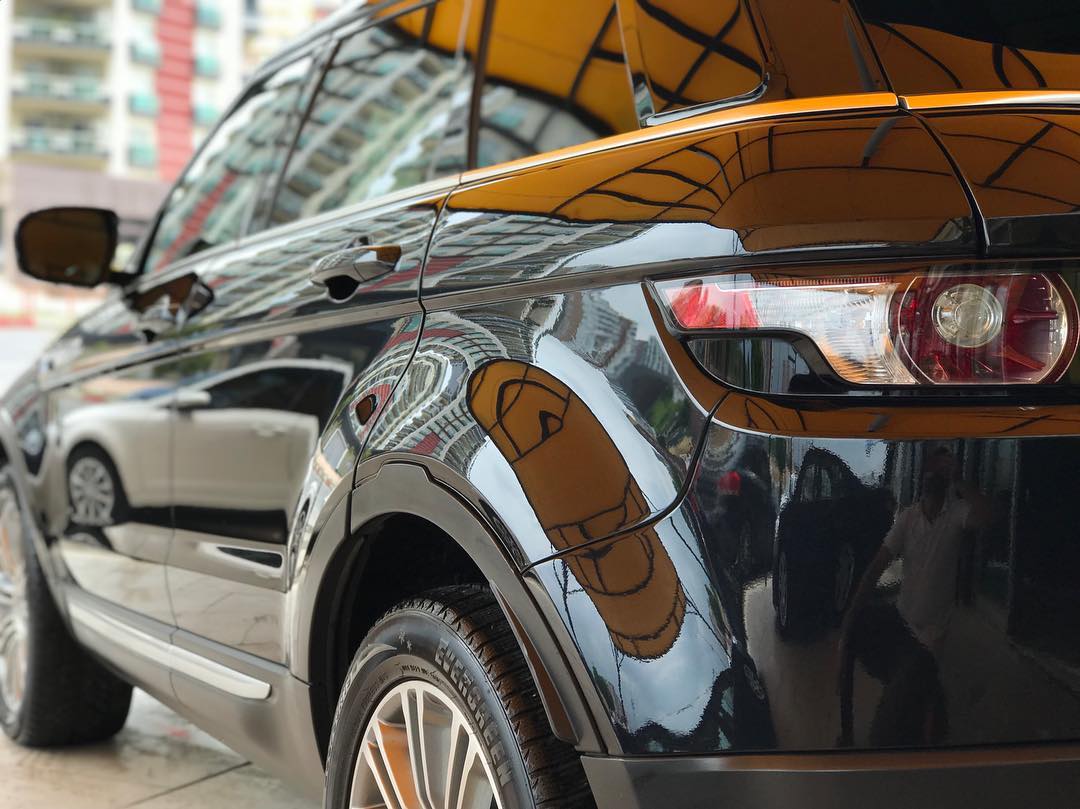 Parlaklık mı diyoduk ? 🤩 #restorfx#boya#tbt#tb#car#a#araba#instagood#mersin#carcare#pozcu#modifiye#tuning#akdeniz#otomotiv#instadaily#e#landrover#rangerover#rangeroversport#rangeroverturkiye#rangeroverworld#borusan#evoque#rangeroverevoque