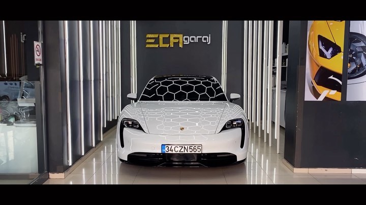 Porsche Taycan 4S için #STEK #DYNOshield Boya Koruma Filmi zamanı! STEK üstün teknolojisi ile birlikte ultra net, ultra parlak ✨. En iyi kaliteyi en iyi performans ile birleştirmeyi amaçlayan #STEK %100 gerçek poliüretandan üretilir ve boyaya hiçbir zararı yoktur. Taş darbeleri, sinek-böcek asitleri, kuş pisliklerine karşı boyayı korur. Kılcal çizilmeleri ısı yardımıyla kendi kendine yok eder. #stekrevolution #stekdynoshield #porsche #taycan #taycanturbos #taycan4s #ecagaraj #detailing #details #detailingworld #detailingboost #detailboy #detailgirl #ppf #paintprotection #paintprotectionfilm