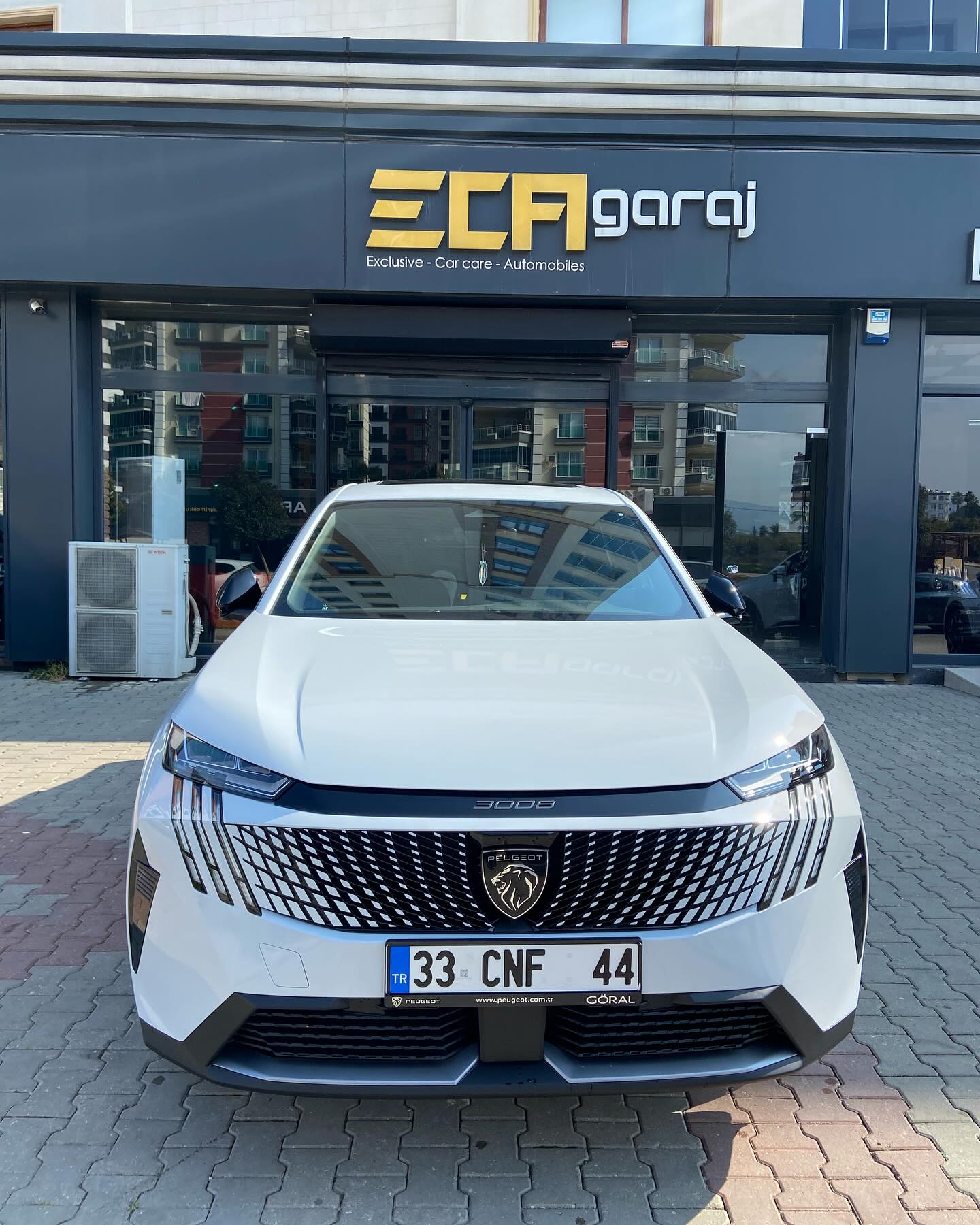 @llumarcamfilmi ☀️ @ecagaraj 💯 #mersi̇n #ecagaraj #camfilmi #0km #peugeot #llumar