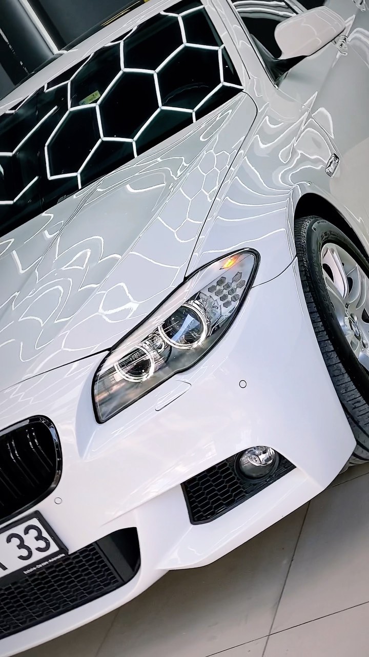 BMW 520d 💎 .ClearFX seramik kaplama 💎 . En iyisini isteyenlerin adresi 🔥 . #ecagaraj#carcare#exclusive#automobile#detailing#detailingworld#detailingturkey#restorfx#clearfx#llumar#camfilmi#bmw#bmwm#bmwsport#bmw520#bmw520d#bmwturkey#bmwworld#bmw5#carwhash#turkey#mersin