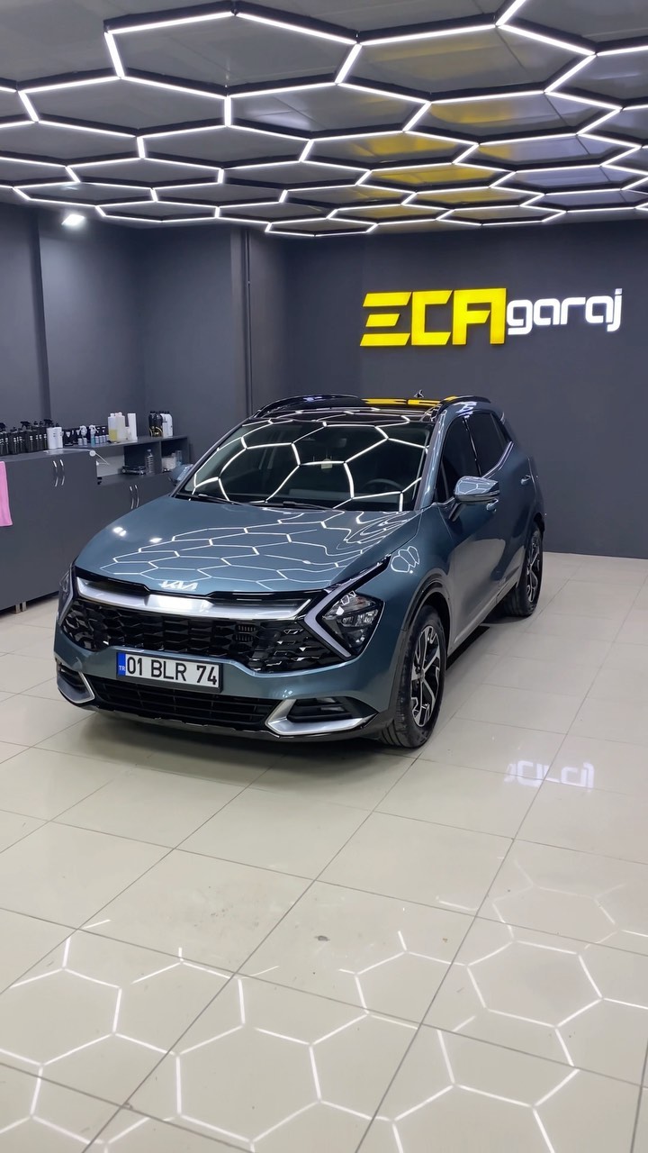 İstanbul Maltepe’deki bayimizin yerleşkesinde misafir ettiğimiz Yeni Kia Sportage Yapılan İşlemler; Llumar Atr Serisi Cam Filmi ClearFX 10H Grafen Seramik Kaplama (SGS Lab. Tarafından Test Edilmiştir ✅) RestorFX Number By 9 Kumaş Koruma Uygulaması @kiaturkiye @kia.worldwide #exclusive#carcare#automobiles#restorf‹#clearfx#restorf xmersin#llumar#llumarcamfilmi#seramikkaplama#detailing #detailingturkey#kia#kiasportage#kiastinger#kiario#kiatürkiye