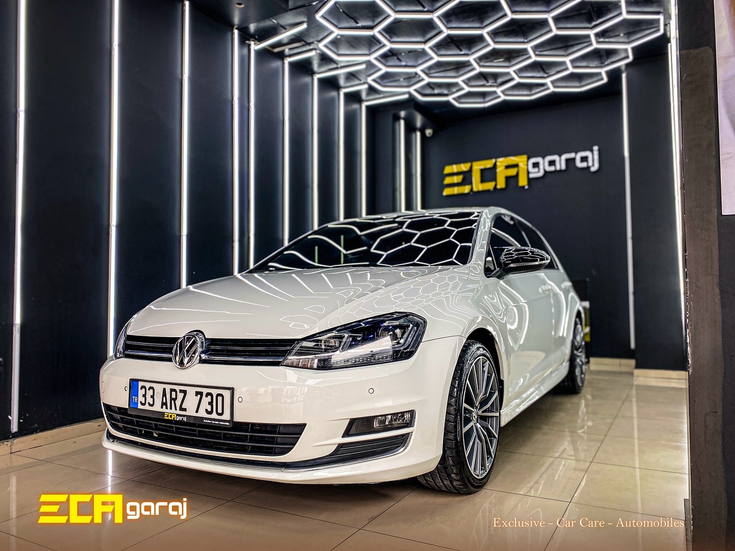 Volkswagen Golf aracımıza✨ Yapılan uygulamalar: •ClearFX 10H Graphene Seramik kaplama •Jant seramik kaplama •Antibakteriyel iç detaylı temizlik En iyisini isteyenlerin adresi🔥 @ecagaraj #volkswagen#golf#volkswagengolf#golfr#vwgolf#vw#clearfx#llumar#stek#detailing#detailingworld#detailingturkey#cardetailing#seramikkaplama#detaylıiçtemizlik#ecagaraj#exclusive#carcare#mersin#turkey