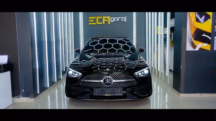 Mercedes C200 💎 | Bu Haftaki Uygulama Konuğumuz * 10 YIL Garantili STEK DYNOshield PPF Kaplama🛡️ * 10 YIL Granatili LLumar Cam Filmi (ATR Serisi) Ön Sürüş Camı LLumar (AIR 80 Serisi)❄️ #mercedes#mercedese200#mercedesbenz#mercedesamg#mercedesclassic#mercedesbenzcyprusfamily#mercedese#mercedesturkey#mercedesecagaraj#ecagaraj#exclusive#stek#llumar#camfilmi#ppf#ppfkaplama#detailing#detailingworld#turkey