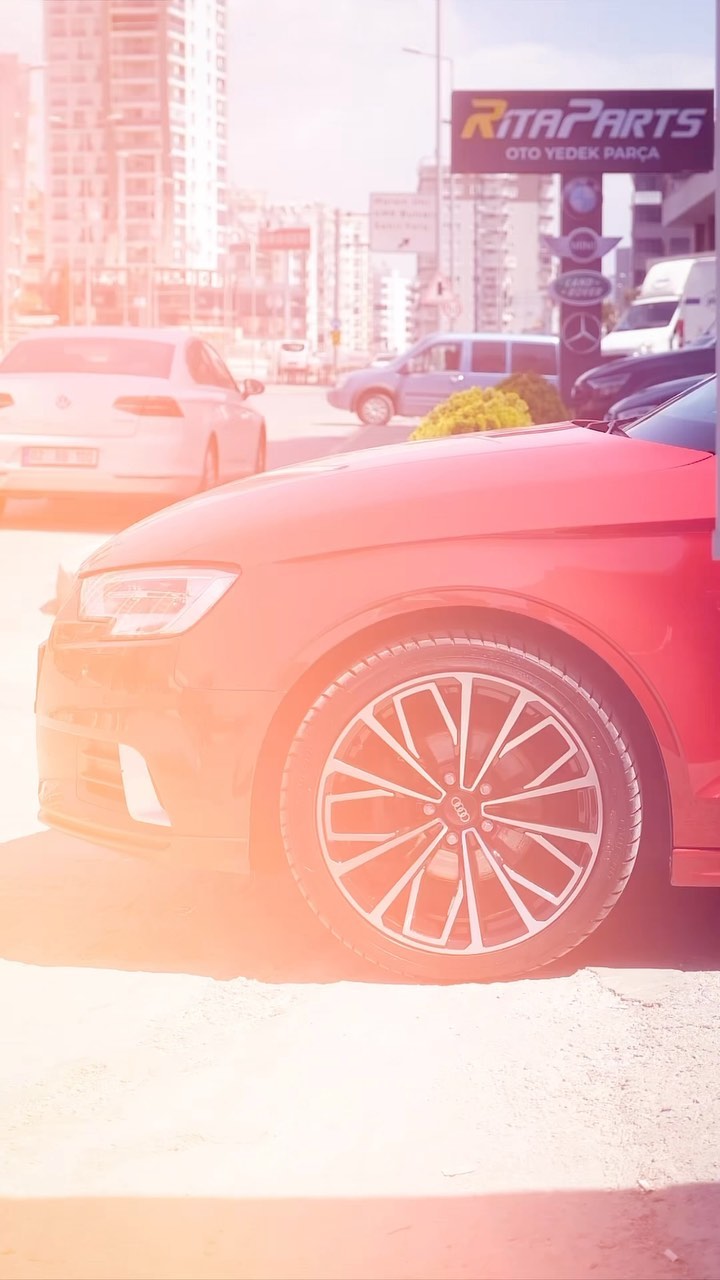 Sana kırmızı çok yakışıyoo ❤️🔥 @semrayildirim2709 En iyisini isteyenlerin adresi ✨ #audi#audisport#audia3#audigramm#detailing#detailingworld#detailingboy#menzerna#explore
