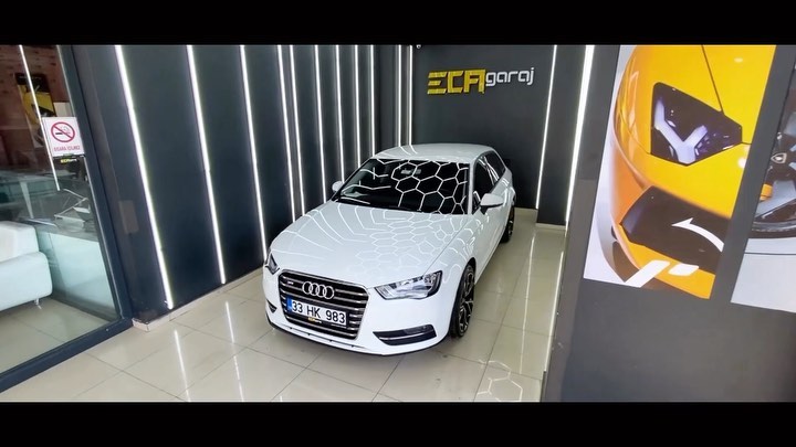 Mersin şubemizde ağırladığımız Audi A3 Sportback misafirimizin detayları sizlerle.. Suntek SP Pro cam filmiyle başladık. Seramik kaplama öncesi zemin hazırlığımızı geleneksel polisaj yöntemiyle çizik giderme, boya düzeltme ve parlatma işlemlerini tamamladık. Antibakteriyel iç detaylı temizliği ve dış detaylı yıkaması bittikten sonra fren kaliperlerinin boyasını yeniledik. 10H sertlik derecesine sahip ClearFX’in grafen teknolojisiyle geliştirilen seramik kaplama uygulaması için misafirimizi ışık tüneline aldık. 12 saatlik kürleşme sonunda aracı teslim ettik. Araç sahibine bizi tercih ettiği için teşekkür eder, güzel günlerde kullanmasını dileriz. @suntekturkiye @suntekcamfilmi @suntekfilms @restorfxtr @restorfx #detailing#audi#auditurkey#clearfx#seramikkaplama#camfilmi#suntek#audia3#audisport#audiquattro#audi#polishgirl#polishwoman#polishboy#polishing#menzerna#details#detailer#godisinthedetails