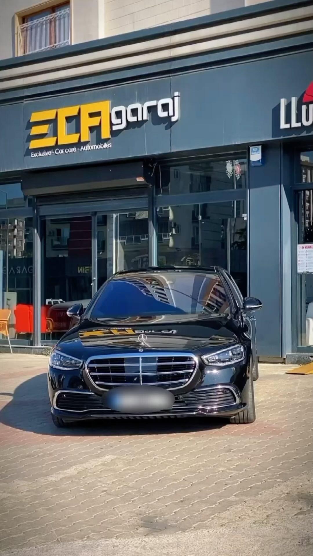 Yaklaşık 7 ay önce komple STEK DYNOshield boya koruma filmi uyguladığımız Mercedes S400 aracin, geçirmiş olduğu kaza sonrası #STEK #dynoshield sayesinde boyasını koruyup, %99’a kadar orijinalliğini koruduk. Siz de olası değer kayıplarını bu yöntemle önleyebilirsiniz. @stekturkiye #stek#ppf#ppfkaplama#dynoshield#stekdynoshield#dynolite#llumar#windowfilms#ppfpaintprotectionfilm#prodection#mercedes#mercedesbenz#mercedess400#mercedesamg#amg#benz#turkey#mersin