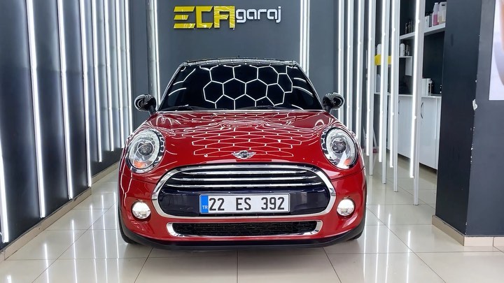 Mini Cooper Derin çiziklere elveda Yılların yıpranmışlığına elveda Hemde pasta cilasız 🔥 Restorfx uygulaması ile boyasını fabrika ayarlarına getirdiğimiz araca daha sonra Clearfx Graphene 10H seramik kaplama uygulayıp misafirimizi uğurladık. Pasta yok! Polisaj yok! Olağanüstü parlaklık ve koruma ✅ @restorfx @restorfxtr #exclusive#carcare#automobiles#detail#detailing#restorfx#clearfx#car#mini#minicooper#ecagaraj#restorfxtr#seramikkaplama#boyakoruma#bayilik#mersin#türkiye