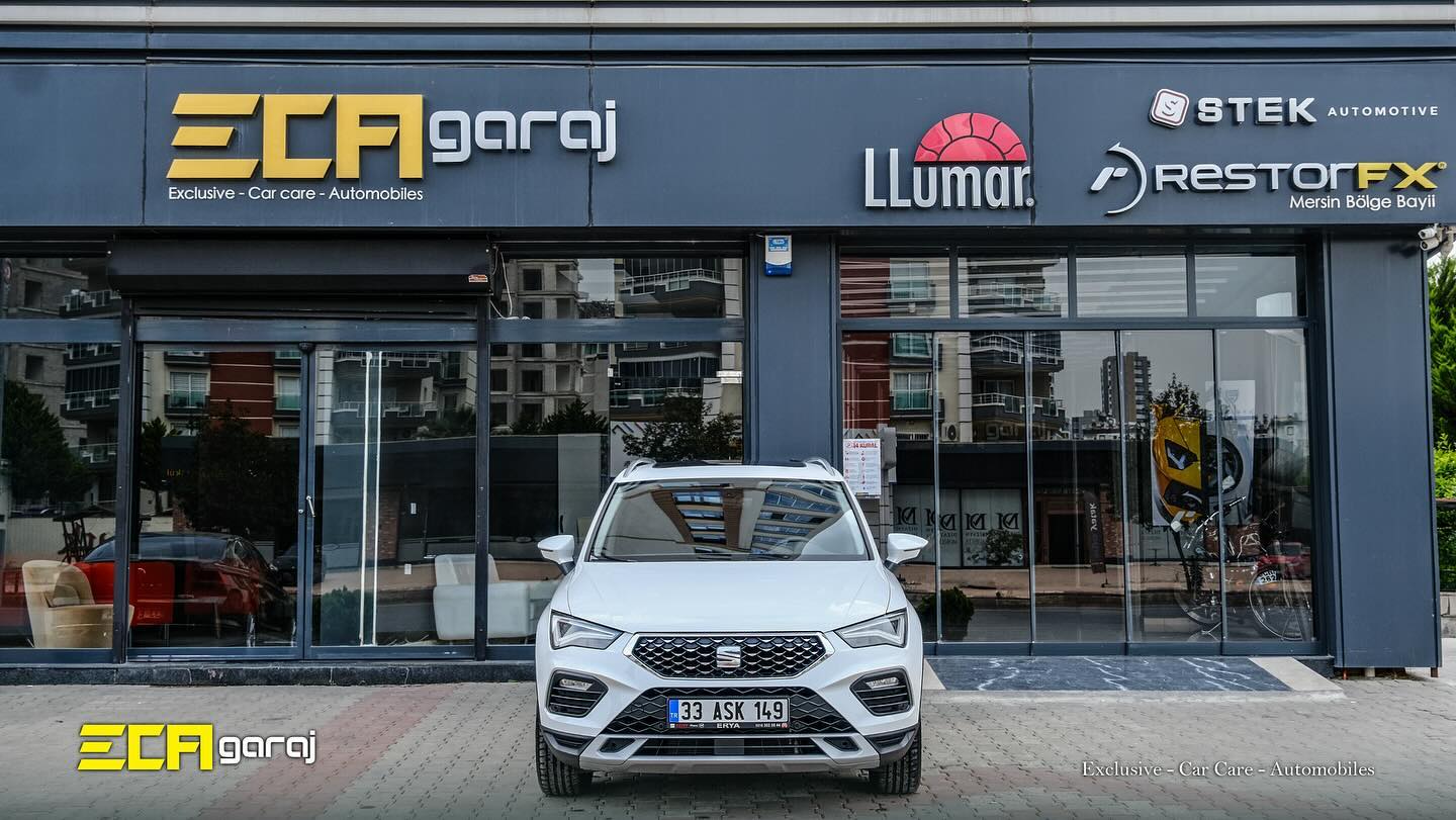 Seat Ateca’mızı STEK’in üstün kaliteli Carbon Black 15 Serisi Cam Filmi ile koruyarak aracımıza zarif bir dokunuş kattık. Bu özel film, sürüş deneyimimizi optimize ederken aracımızı güneşin zararlı etkilerinden koruyor. STEK kalitesiyle aracımızın her detayını güvenle koruyoruz. @stekturkiye #seat#seatateca#seattle#stek#llumar#bkf#camfilmi#windowfilm#atr#carbonblack#detailing#detailingworld#detailingturkey#carphotography#exclusive#carcare#automobiles#ecagaraj#turkey#mersin ✨