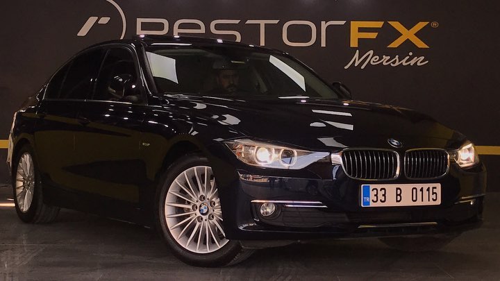 Bir canlandırma hikayesi. Asit izleri, derin ve kılcal çizikleri, matlaşmış boya yüzeyi, demir tozları bulunan aracımızın boyasını Restorfx ile yenileyip clearfx seramik kaplamamızla tam korumaya ve ultra parlaklığa kavuşturduk. Çamurlu suyla testimizi de yaptığımız aracımız artık ışıl ışıl ve çok çok daha az kirlenecek. @berkay_boran hayırlı olsun. Restorfx (boya yenileme) Clearfx (seramik kaplama) Restorfx wash (cilalı yıkama) Restorfx kil temizliği Restorfx trim (plastik koruma) Restorfx clean (detaylı temizlik) #restorfx#boya#tbt#tb#car#a#araba#instagood#mersin#carcare#pozcu#modifiye#tuning#akdeniz#otomotiv#instadaily#e#bmw#e90lci#bmw320d#bmw320i#msport#320ied