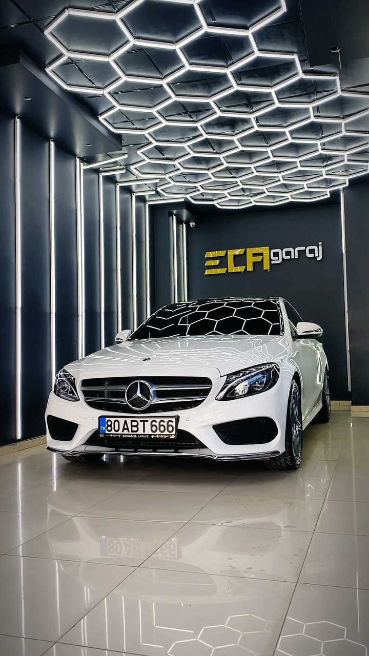 Mercedes C200 Aracımızı, Yapılan işlemler: •ClearFX 10H Graphene seramik kaplama💎 •Antibakteriyel iç detaylı temizlik ✨ ………………………………………………………… @songul_uruz En iyisini isteyenlerin adresi🔥 @ecagaraj #ecagaraj#mercedes#mercedesbenz#mercedesc200#c200#mercedesamg#mercedesamg#mercedeslovers#mercedesbenzamg#clearfx#seramikkaplama#llumar#stek#mersin#turkey