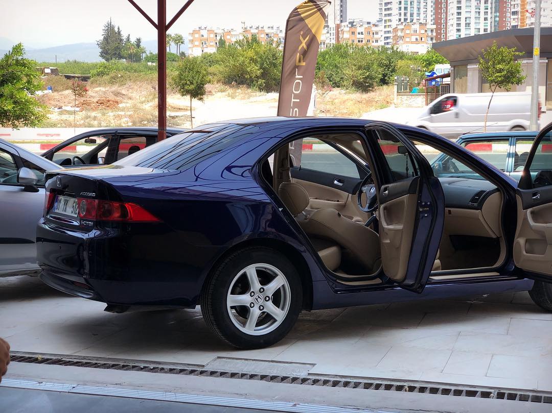 En iyisini isteyenlerin adresi! 💫 💫 💫 #restorfx#boya#tbt#tb#car#a#araba#instagood#mersin#carcare#pozcu#modifiye#tuning#akdeniz#otomotiv#instadaily#e#bmw#mpower#mercedes#audi#opel#honda#hondaaccord#accord#hondaclub
