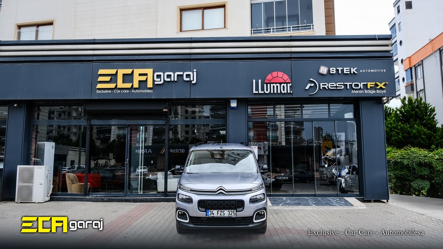 🚗✨ Citroen Berlingo’muz artık daha şık ve konforlu! LLumar Cam Filmi ATR Serisi ile iç mekanımızda mükemmel bir güneş koruması sağladık, sıcak yaz günlerinde bile serinlikten ödün vermiyoruz. 🌞🚘 Ön sürüş camımıza uyguladığımız LLumar AIR 80 Serisi ile hem net bir görüş alanı elde ettik hem de zararlı UV ışınlarına karşı üstün koruma sağladık. 🌟🕶️ Bu sayede uzun yolculuklarda bile göz yorgunluğu yaşamadan keyifle sürüş yapabiliyoruz. #CitroenBerlingo #LLumarCamFilmi #ATRSerisi #AIR80Serisi #OtomobilTutkusu #GüneşKoruma #KonforluSürüş #ArabaModifikasyonu #YeniGörünüm #YüksekPerformans #LLumar