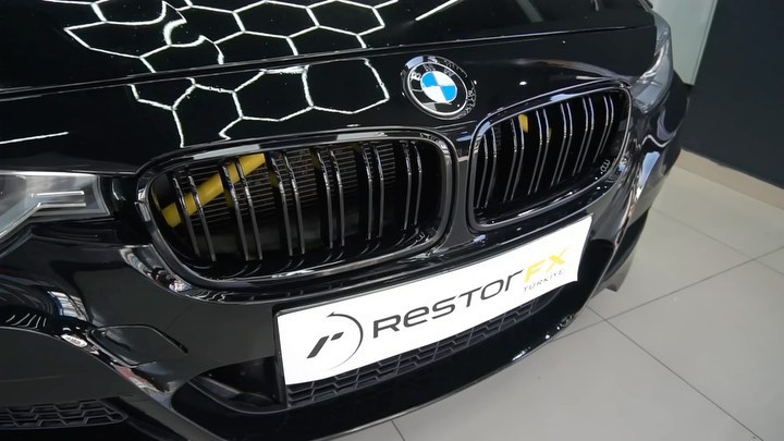 Restorfx Numbers ürünlerinin bir parçası olan Numbers 04 WASH - yüksek cila ve hidrofobik etkili cilalı şampuanı aracınıza mükemmel bir parlaklık ve hidrofobik etki kazandırır. Sizde aracınız için en iyisini istiyorsanız mutlaka kullanmalısınız #ecagaraj#restorfx#clearfx#restorfxnumbers#restorfxtr#detailing#bathfoam#foam#carfoamwash#mersin#llumar#stek#cilalıyıkama#vipyıkama#restorfxinternational#restorfxteam