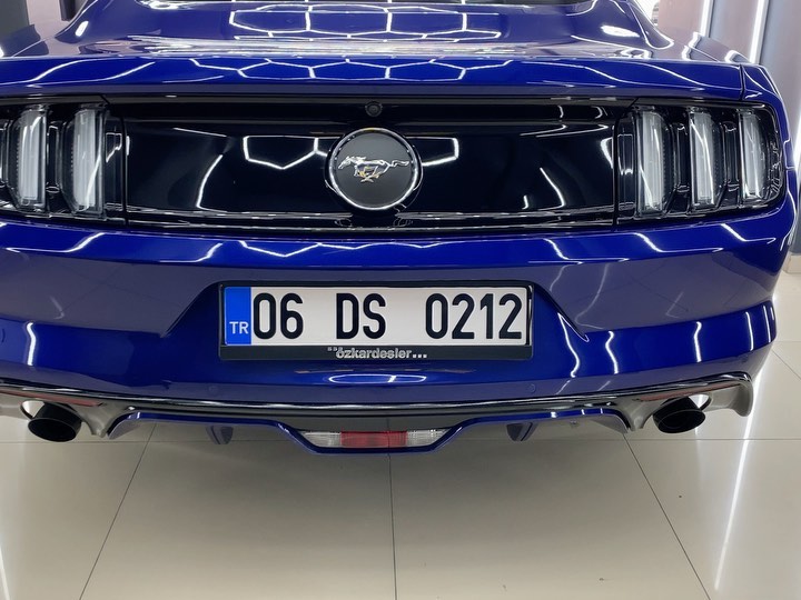Şehir dışından boya kusurları ve derin çizik şikayetiyle garajımızda misafir ettiğimiz aracımızın boya kusurlarını ve çiziklerini giderdikten sonra Clearfx seramik kaplamamız ile rengine inanılmaz derinlik ve koruma sağlayıp misafirimizi uğurladık 🔥 En kaliteli ürünler, en kaliteli işçilikler. ECA GARAJ Restorfx Mersin Bölge Bayii. #ecagaraj#exclusive#carcare#automobiles#mersin#restorfx#restorfxturkiye#detailing#clearfx#detailing#car#cars#ecagaraj#detailing#mustang#mustanggt#mustanglife#mustangturkey