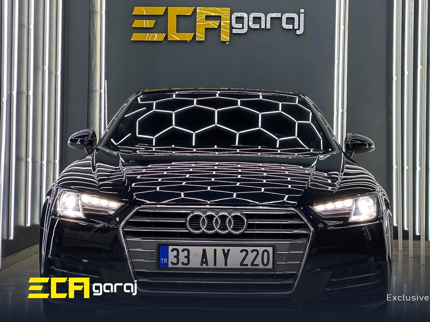 AUDİ A4 Aracımıza. Yapılan işlemler: •Boya koruma uygulaması💎 •VİP Temizlik✨ @restorfxtr @restorfx En iyisini isteyenlerin adresi 🔥 . . . #ecagaraj#exlusive#carcare#automobiles#detailing#detailingworld#detailingturkey#restorfx#clearfx#restorfxturkiye#seramikkaplama#stek#llumar#ppf#windowsfilm#camfilmi#black#audi#audia4 #a4#auditurkey#audia4#audisport#turkey#merain